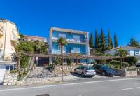 Apartments in Dramalj 41525 - B&B Dramalj