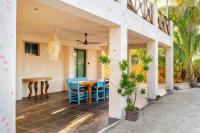 Room with art, pool, beach club - Chambres d'hôtes Telchac Puerto