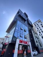Central Panorama James Apartment - Bed and Breakfast Pristina