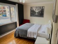 Cozy & spacious 3 BDR condo - B&B Montreal