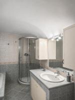 Living Adua Centro - B&B Tortona