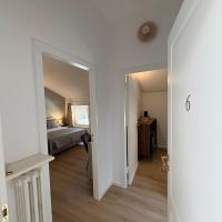 Dreibettzimmer mit eigenem Bad