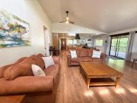 Bass Fishing Retreat, Private Dock and Boat Parking - Ferienwohnung Lakeport