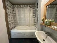 Stayhub Central District 1 - Bed and Breakfast Ho Chi Minhstad