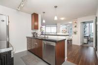 Central 2BR and 2BA with Sofa Bed Perfect Vancouver Getaway - Chambres d'hôtes Vancouver