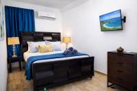Nature Glow Access, Pets OK, Parking, AC and WiFi - B&B Ceiba