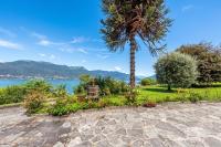 Casa Malpensata: Lake View Garden House - Happy Rentals - Chambres d'hôtes Porto Valtravaglia