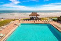 Oceanfront 1BR at Hawaiian Inn Daytona Beach - B&B Daytona Beach