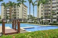 Costa Linda Modern Apto Walk to the Beach Pool AC - Bed and Breakfast Jacó