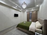 Alexandria Central Apartment I Heart of Bishkek - B&B Biskek