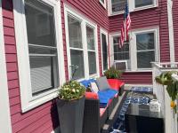 Village Retreat in Historic Town - Ferienwohnung Marblehead