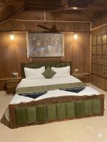 Habitación Doble Deluxe (2 adultos + 1 niño) 
