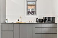 'Barton Studio' - Sleeps 2 Wifi Walk to CBD - B&B Orange