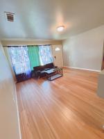 Pet friendly,king beds,fully fenced ,3 bedroom - B&B Oklahoma City