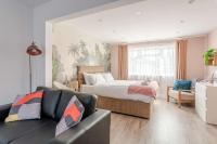Crawley 1BR Modern Apartment Three Bridges - Bed and Breakfast Crawley