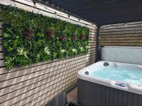 Highgate Cottage with Hot Tub - Bed and Breakfast Carlisle
