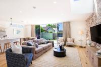 Camellia - Pet Friendly - 3 Min Walk to Centre of Berry - B&B Berry