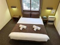 Chambre Familiale avec Salle de Bains Commune