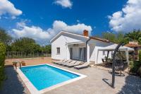 Villa Kristina Family Retreat with Pool - Happy Rentals - B&B Labin