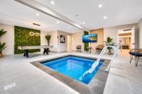 NEW Indoor lounge pool, hot tub, Glamping, karaoke - B&B Tobyhanna