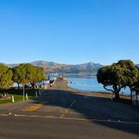 Waterscape Apartment with car park - Chambres d'hôtes Akaroa