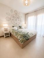 Casa Bleu - Duplex with Shared Pool, Balcony, Terrace and Grill By Lanzarote Vacation Homes - B&B Puerto Calero