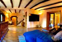 XVII Lovely house in Emporda Costa Brava - B&B Cruïlles