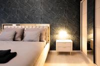 Designed Apartment near the Central Bus Station! - B&B Praga