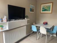 Stylish Red Brick Detached House nr Dublin City Centre - Ferienwohnung Dublin