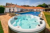 A Casa Branca - with Pool & Jacuzzi - Ferienwohnung Santa Comba Dão