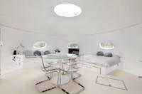 The UFO - The UK's Most Unique Tiny Home - Chambres d'hôtes Redberth