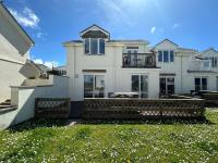 Sea View Beach House - Walk to Porth and Lusty Glaze - Chambres d'hôtes Newquay