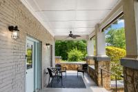 BeltLine Retreat Craftsman Home Near Stadium and Trail - Chambres d'hôtes Atlanta