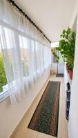 NEST Guest House - B&B Korce