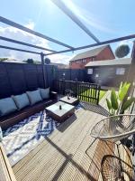 Lovely house with PATIO - Bed and Breakfast Glasgow