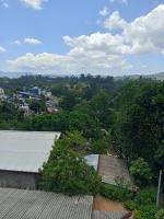 Ferienwohnung mit 2 Schlafzimmern und Traumblick - Chambres d'hôtes Bandarawela
