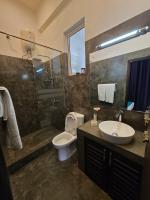 Twin Room with Private Bathroom