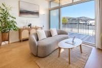 Entire home in Lyttelton, New Zealand - Chambres d'hôtes Lyttelton