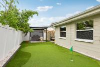 Pool, Mini Golf, Pool Table, Fire Pit, Sleeps 10 - B&B Seminole