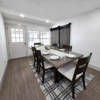 5 Bedroom Home Sleeps 10, Avondale Jacksonville, Ping Pong, Screened Porch, Parking - Chambres d'hôtes Jacksonville