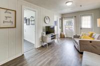 Walk to Dtwn Branson: Pet-Friendly Home! - B&B Branson