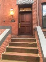 Large Modern Studio Apartment walk to White House - B&B Washington D.C.