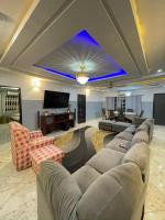 S Chain Link - B&B Medina Estates