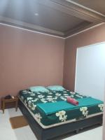Mikha Homestay BUNAKEN - B&B Manado