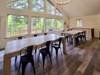 Upper Level of the Monarch Estate for Group Stays - B&B Girdwood