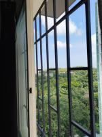 Ishq - B&B Thiruvananthapuram