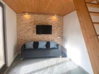 Geräumige & helle Wohnung im Taunus mit Terrasse - B&B Niedernhausen