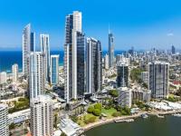 Sunrise 19 at Circle on Cavill, 2BR Ocean View - B&B Gold Coast