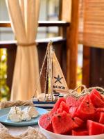 CAPTAIN's SUITE at Marina Dinevi, Arena 1, parking - B&B Saint Vlas
