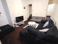 Erdington Home Birmingham-For Workers, Contractors and Families - The Entire House - Chambres d'hôtes Birmingham